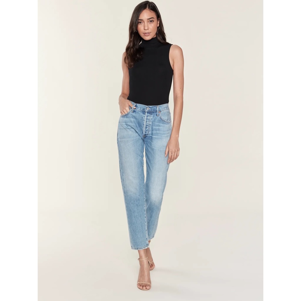CoH - Liya High Rise Classic Fit Crop